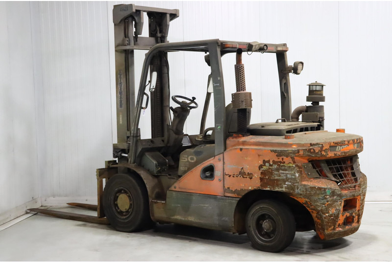 Doosan D50C-7 - Diesel forklift: picture 4 Doosan D50C-7 - Diesel forklift: picture 4