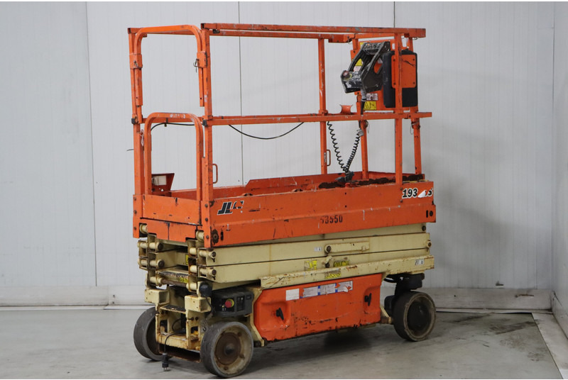 JLG 1930ES - Scissor lift: picture 3 JLG 1930ES - Scissor lift: picture 3