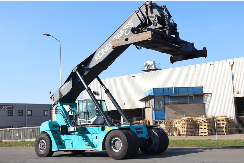 KONECRANES 4531TC5 - Reach stacker: picture 1 KONECRANES 4531TC5 - Reach stacker: picture 1