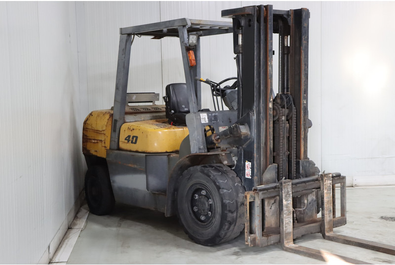 TCM FD40T2 - Diesel forklift: picture 4 TCM FD40T2 - Diesel forklift: picture 4