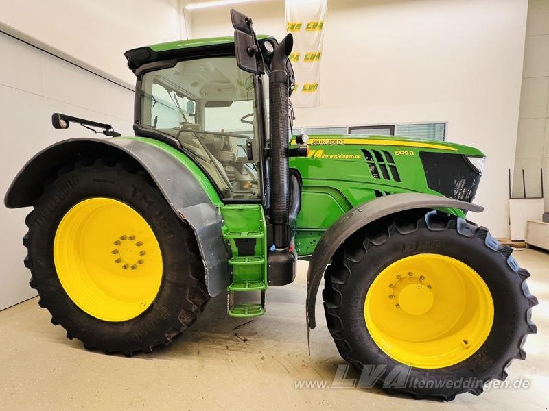 John Deere 6190R - Farm tractor: picture 5 John Deere 6190R - Farm tractor: picture 5