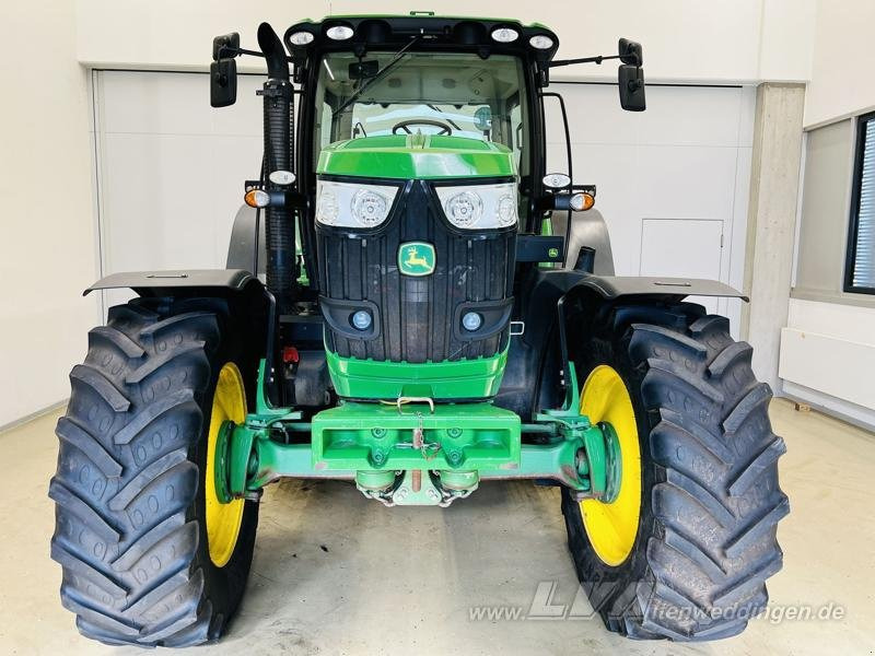 John Deere 6190R - Farm tractor: picture 3 John Deere 6190R - Farm tractor: picture 3