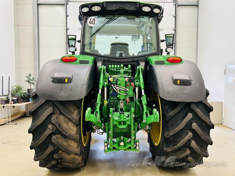 John Deere 6R 185 - Farm tractor: picture 4 John Deere 6R 185 - Farm tractor: picture 4