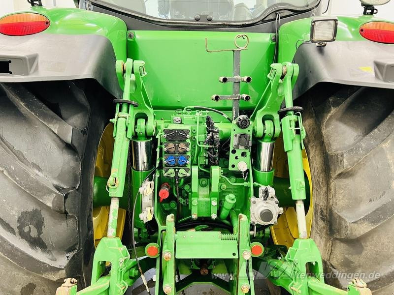 Farm tractor John Deere 8295R: picture 8