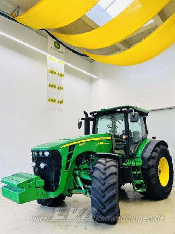 Farm tractor John Deere 8295R: picture 11