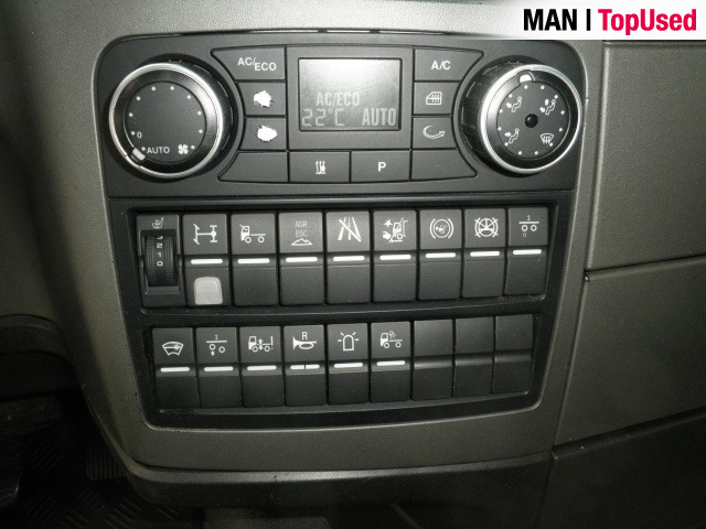MAN TGX 18.480 4X2 LLS-U - Tractor unit: picture 2 MAN TGX 18.480 4X2 LLS-U - Tractor unit: picture 2