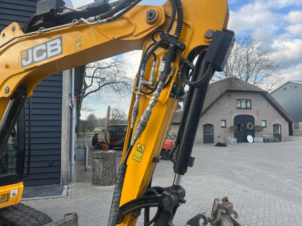 JCB 48Z-I T3 mididigger - Mini excavator: picture 4 JCB 48Z-I T3 mididigger - Mini excavator: picture 4