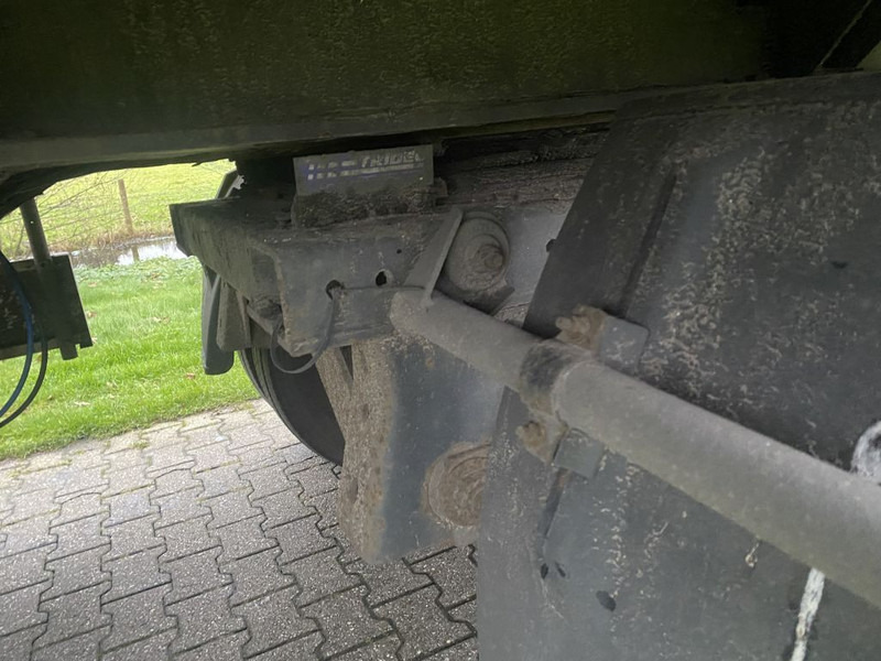 Curtainsider semi-trailer Krone | SCHUIFZEIL | 2500 KG LAADKLEP | STUUR-AS | LIFT-AS |: picture 13 Curtainsider semi-trailer Krone | SCHUIFZEIL | 2500 KG LAADKLEP | STUUR-AS | LIFT-AS |: picture 13