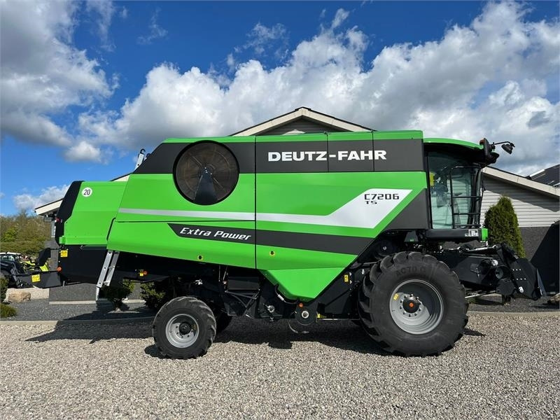 Deutz-fahr C7206 With 24feed - 7.2m header. New and unused Co - Combine harvester: picture 2 Deutz-fahr C7206 With 24feed - 7.2m header. New and unused Co - Combine harvester: picture 2