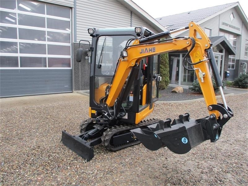 Jiahe JH18 MKII med Kubota motor, udskydelig undervogn o - Mini excavator: picture 1 Jiahe JH18 MKII med Kubota motor, udskydelig undervogn o - Mini excavator: picture 1