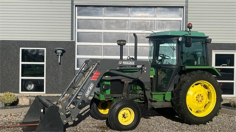 John Deere 2850 Med frontlæsser - Farm tractor: picture 1 John Deere 2850 Med frontlæsser - Farm tractor: picture 1