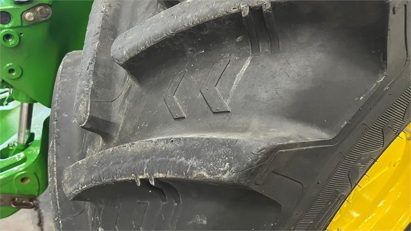 John Deere 7280R Næsten nye dæk, Autopower og frontlift samt - Farm tractor: picture 3 John Deere 7280R Næsten nye dæk, Autopower og frontlift samt - Farm tractor: picture 3