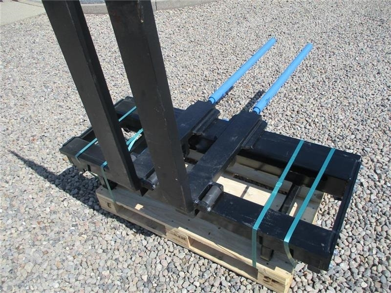 SE 5 Tons med Volvoskifte Hydraulisk gaffelflyt og - Forks for Construction machinery: picture 2 SE 5 Tons med Volvoskifte Hydraulisk gaffelflyt og - Forks for Construction machinery: picture 2