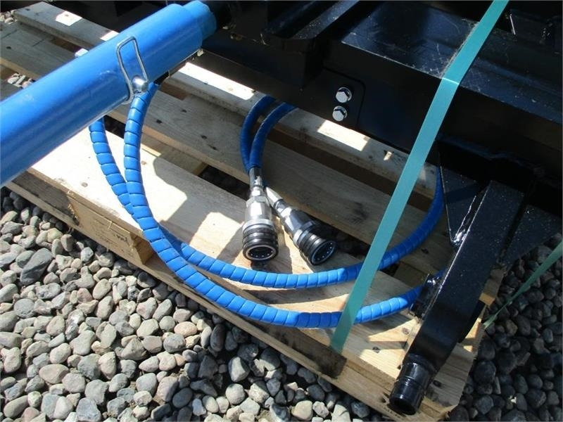 SE 5 Tons med Volvoskifte Hydraulisk gaffelflyt og - Forks for Construction machinery: picture 3 SE 5 Tons med Volvoskifte Hydraulisk gaffelflyt og - Forks for Construction machinery: picture 3