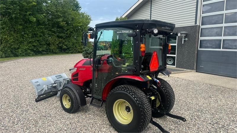Yanmar YT 235H 4WD Snow Edition med sneplov og spreder - Municipal tractor: picture 3 Yanmar YT 235H 4WD Snow Edition med sneplov og spreder - Municipal tractor: picture 3