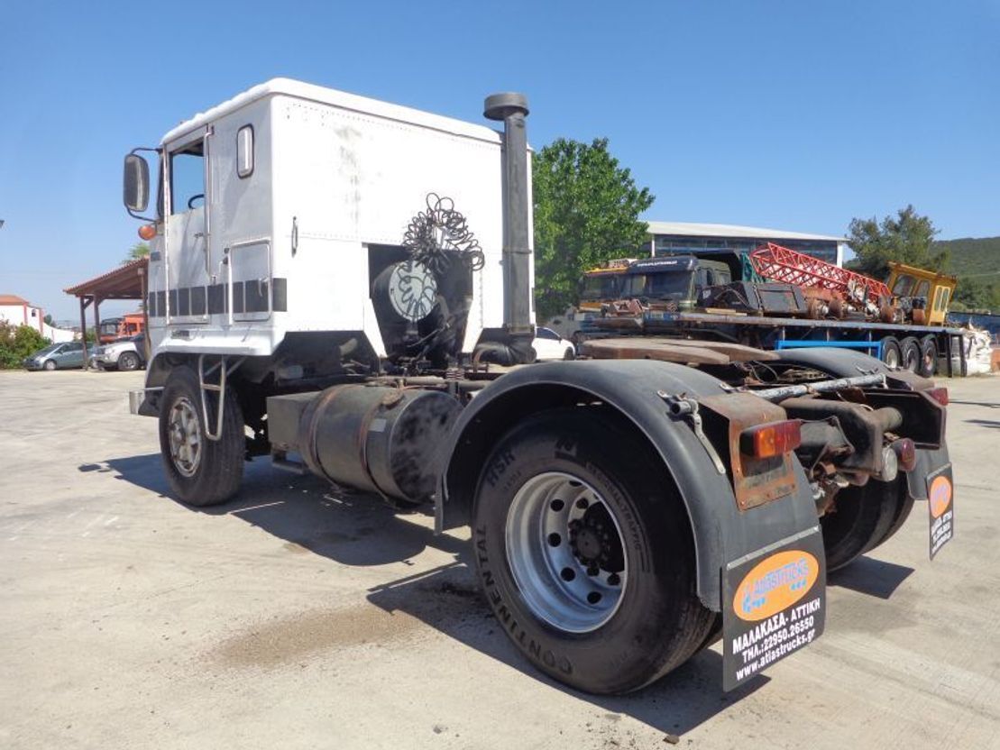White WHITE (4X2) TYPE : RC 42B 06 - Tractor unit: picture 3 White WHITE (4X2) TYPE : RC 42B 06 - Tractor unit: picture 3