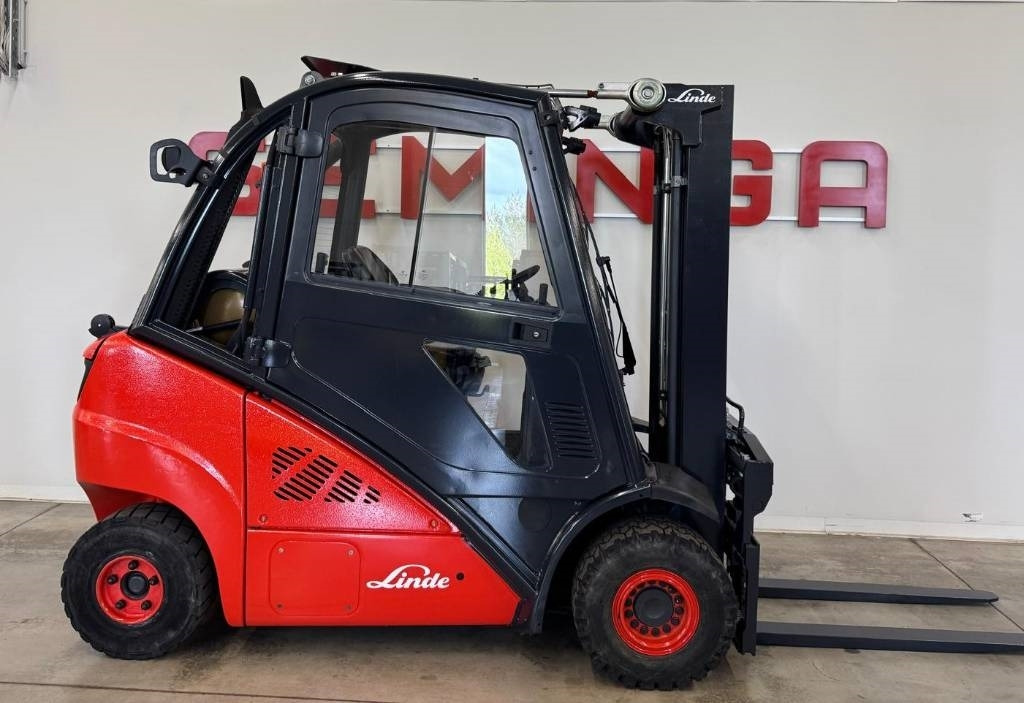 Linde 10768 H20T-02/600 - LPG forklift: picture 2 Linde 10768 H20T-02/600 - LPG forklift: picture 2