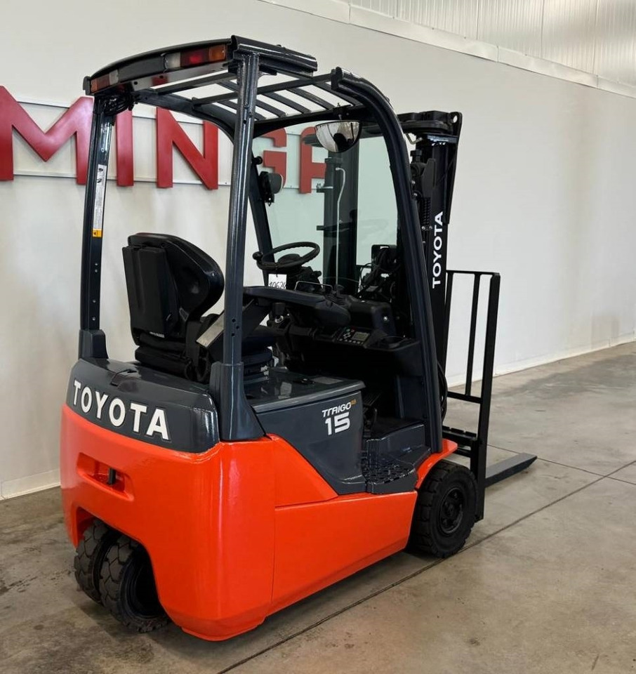 Toyota 10624 - 8FBE15T - Electric forklift: picture 3 Toyota 10624 - 8FBE15T - Electric forklift: picture 3