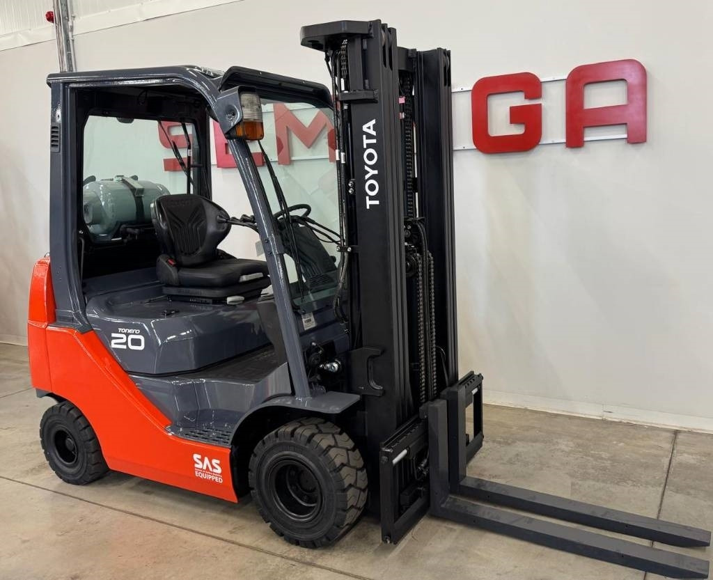 Toyota 10878 02-8FGKF20 - LPG forklift: picture 1 Toyota 10878 02-8FGKF20 - LPG forklift: picture 1