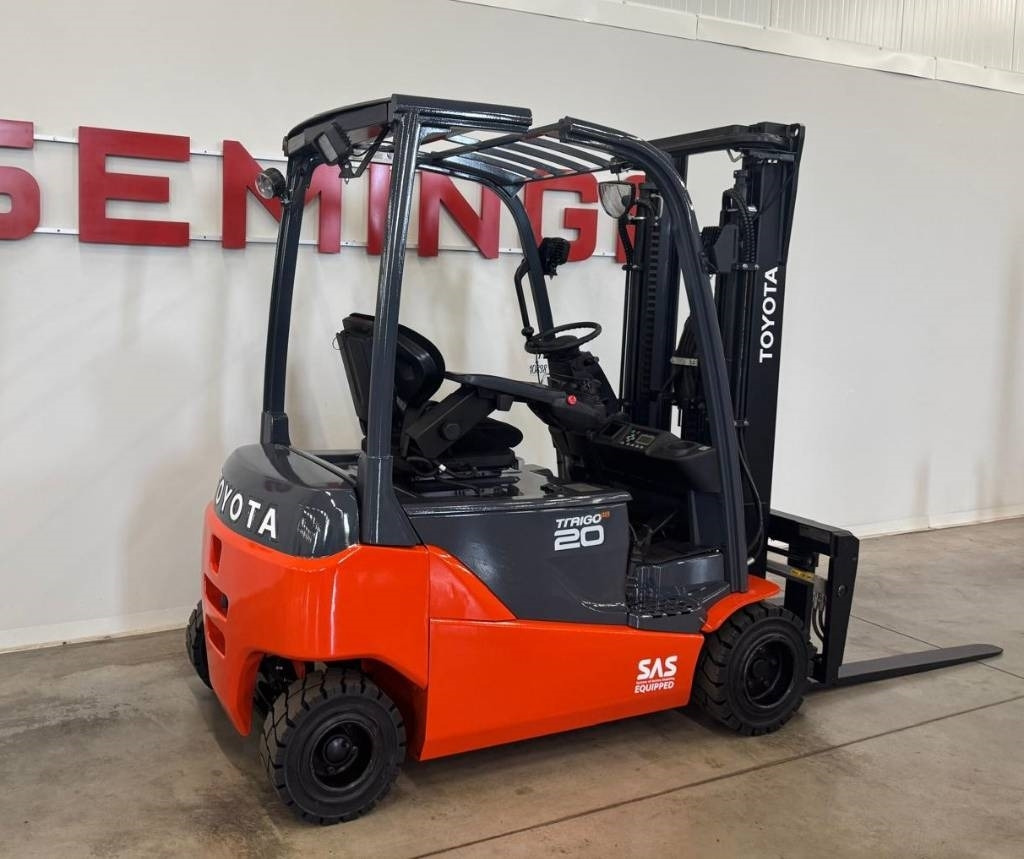 Toyota 10898 8FBM20T - Electric forklift: picture 3 Toyota 10898 8FBM20T - Electric forklift: picture 3