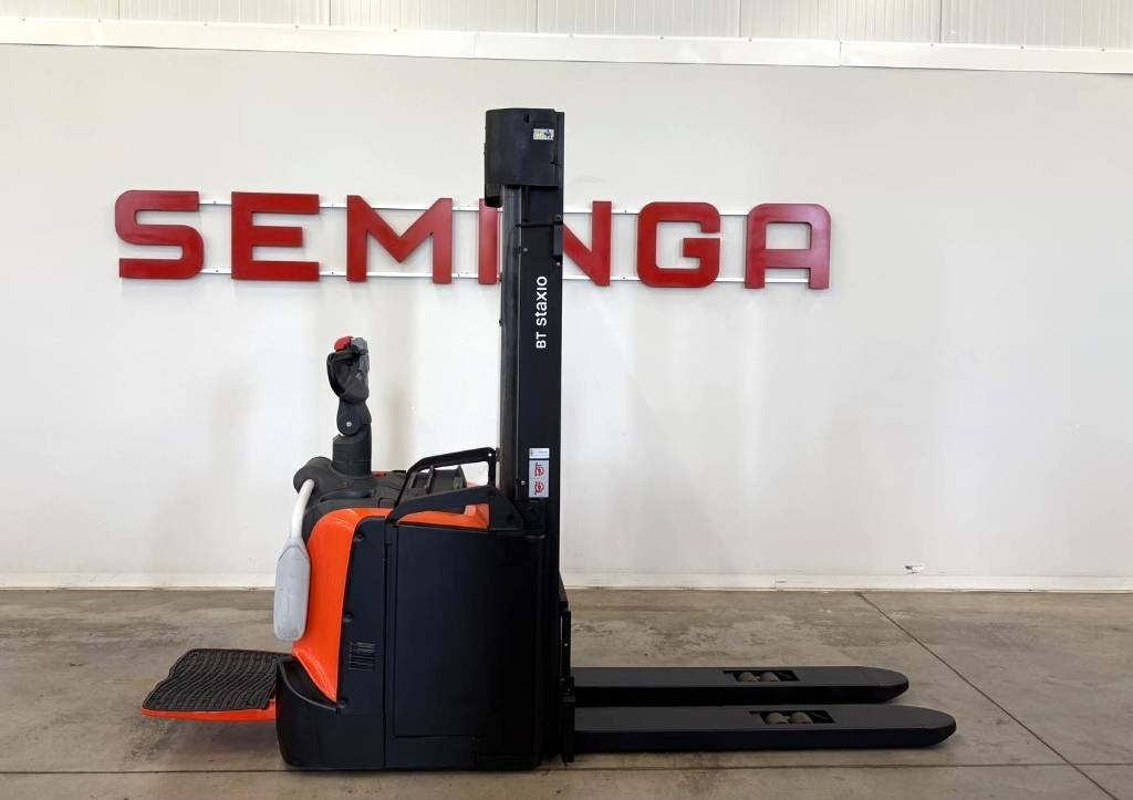 Toyota 11009 - SPE160L - Electric forklift: picture 2 Toyota 11009 - SPE160L - Electric forklift: picture 2