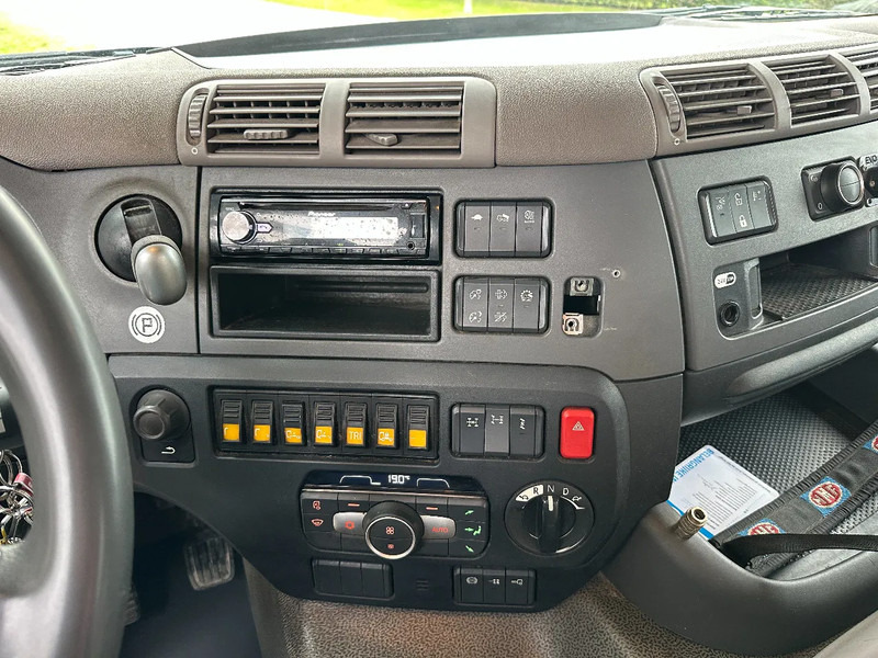 Hook lift truck, Crane truck Tatra PR 4342 WIDESPREAD !! 8x6 !!Z-KRAAN/HAAK!! EURO6!!RADIO REMOTE!!2019!!ZERO-EMISSIE 01-01-2030!!: picture 16 Hook lift truck, Crane truck Tatra PR 4342 WIDESPREAD !! 8x6 !!Z-KRAAN/HAAK!! EURO6!!RADIO REMOTE!!2019!!ZERO-EMISSIE 01-01-2030!!: picture 16