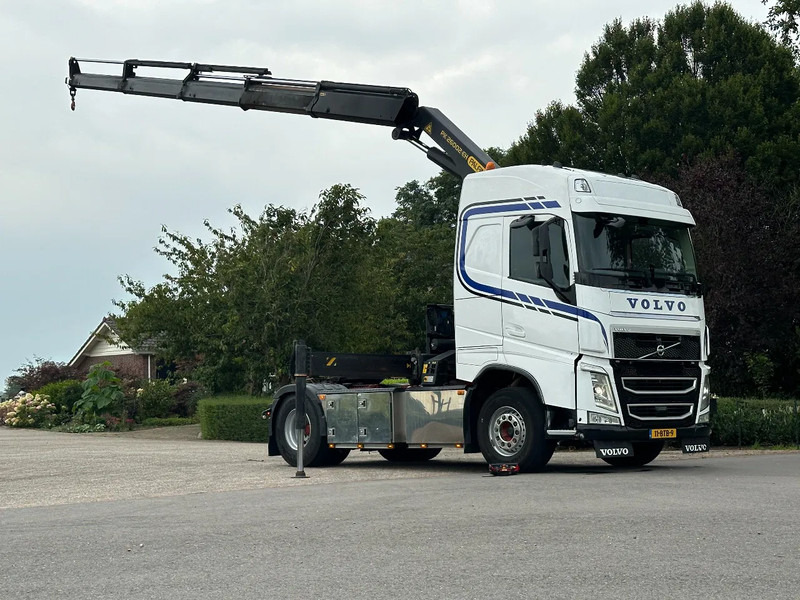 Volvo FH 460 4x2!!CRANE/KRAN/GRUE/GRUA!!PALFINGER PK26TM!!euro6!!TOP - Tractor unit: picture 3 Volvo FH 460 4x2!!CRANE/KRAN/GRUE/GRUA!!PALFINGER PK26TM!!euro6!!TOP - Tractor unit: picture 3