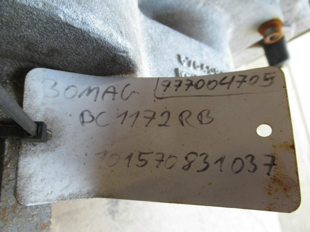 Bomag BC1172RB - - Oil filter for Construction machinery: picture 4 Bomag BC1172RB - - Oil filter for Construction machinery: picture 4