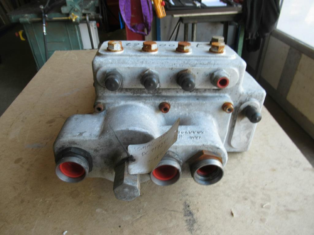 Bomag BC1172RB - - Oil filter for Construction machinery: picture 2 Bomag BC1172RB - - Oil filter for Construction machinery: picture 2