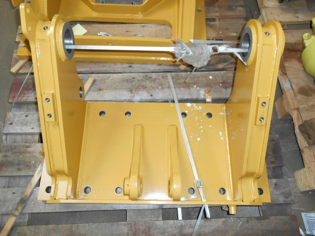Caterpillar 3611923 - Frame/ Chassis for Construction machinery: picture 4 Caterpillar 3611923 - Frame/ Chassis for Construction machinery: picture 4