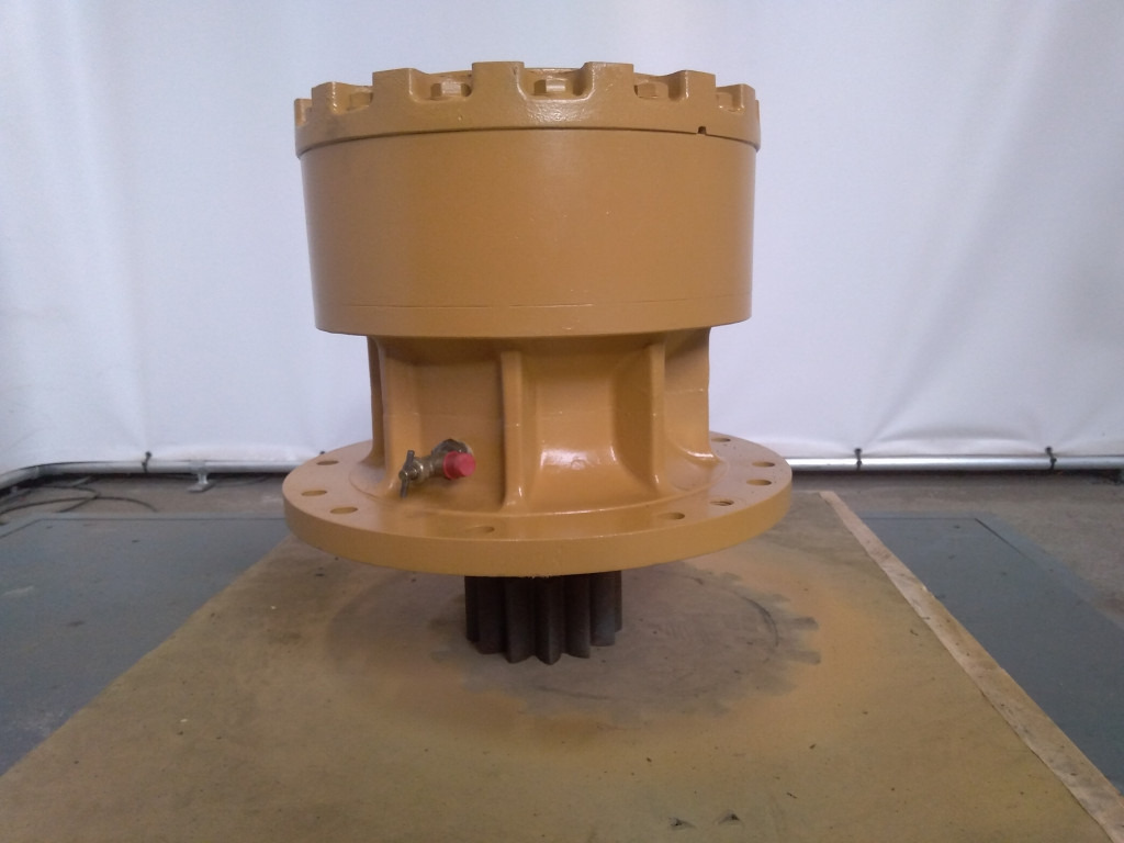 Caterpillar 7Y1782 - Swing motor for Construction machinery: picture 1 Caterpillar 7Y1782 - Swing motor for Construction machinery: picture 1