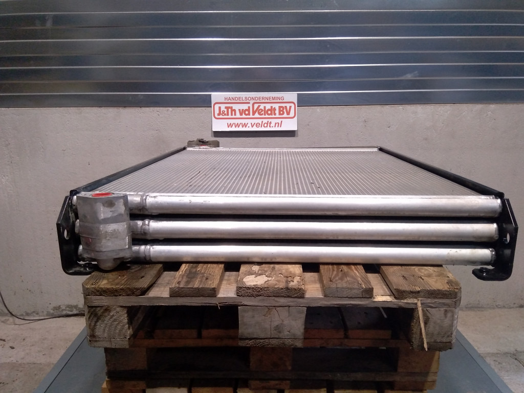 Hitachi 4654986 - Oil cooler for Construction machinery: picture 4 Hitachi 4654986 - Oil cooler for Construction machinery: picture 4