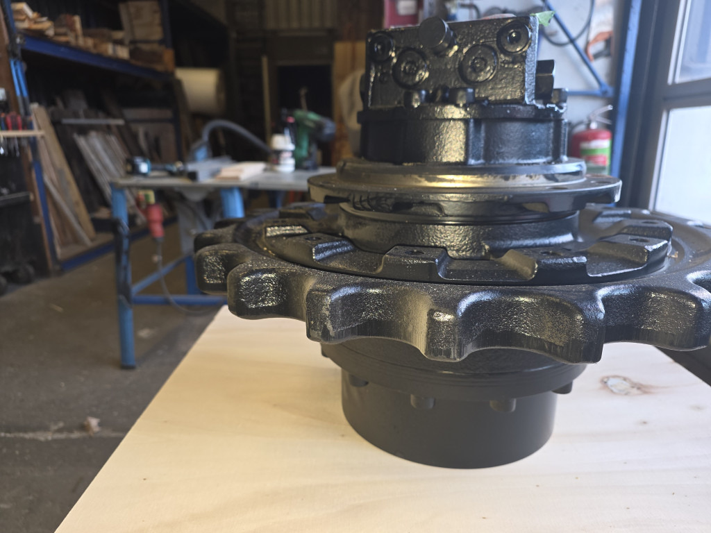 Hitachi YD60000921 - 9224123 - Final drive for Construction machinery: picture 3 Hitachi YD60000921 - 9224123 - Final drive for Construction machinery: picture 3