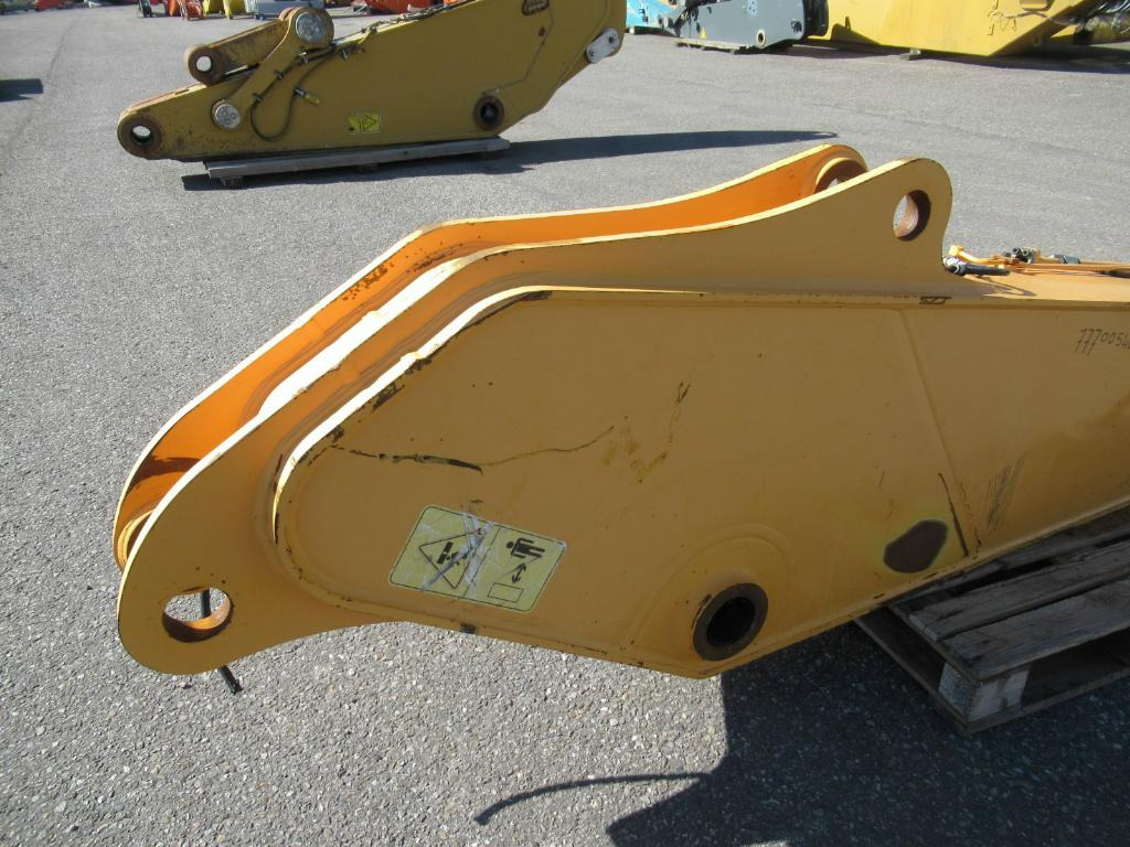 Hyundai R220LC-9 - - Boom for Construction machinery: picture 5 Hyundai R220LC-9 - - Boom for Construction machinery: picture 5