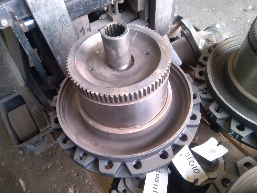 Kobelco LB15V00003F3 - LB15V00003F1 - Hydraulic motor for Construction machinery: picture 1 Kobelco LB15V00003F3 - LB15V00003F1 - Hydraulic motor for Construction machinery: picture 1