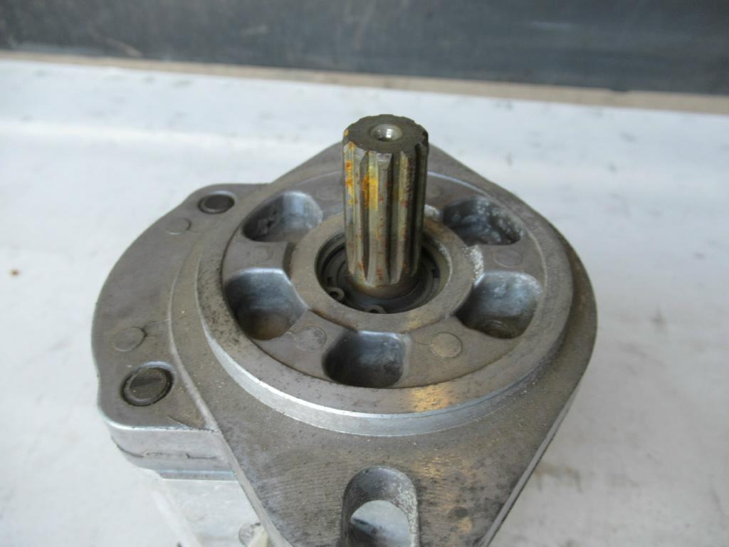 Zexel 87337079 - - Steering pump for Construction machinery: picture 4 Zexel 87337079 - - Steering pump for Construction machinery: picture 4