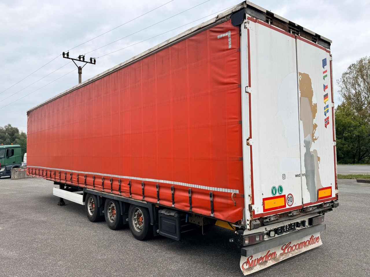 Krone SD - Curtainsider semi-trailer: picture 5 Krone SD - Curtainsider semi-trailer: picture 5