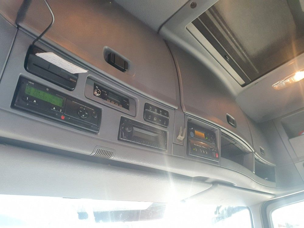 Mercedes-Benz Actros 1844 - Tractor unit: picture 4 Mercedes-Benz Actros 1844 - Tractor unit: picture 4