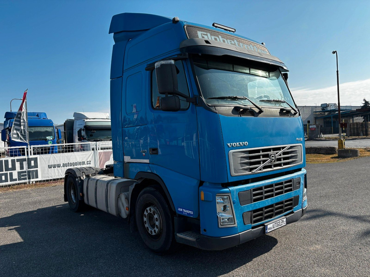 Volvo FH12 420 - Tractor unit: picture 2 Volvo FH12 420 - Tractor unit: picture 2
