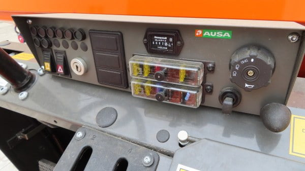 Asphalt machine Ausa D150RM: picture 9