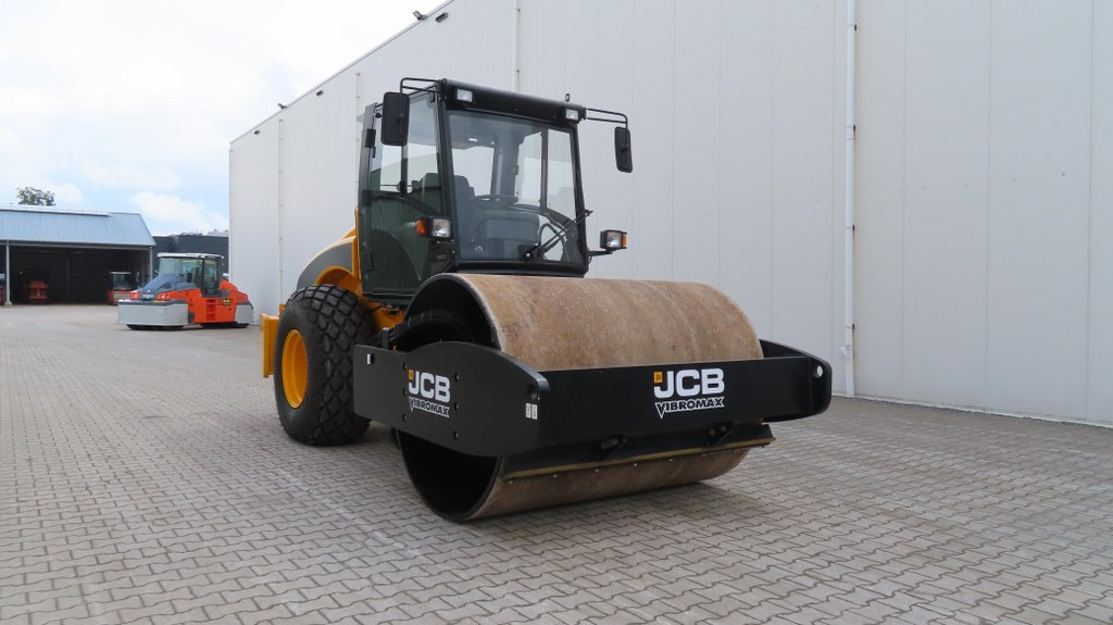JCB VM166D - Compactor: picture 3 JCB VM166D - Compactor: picture 3