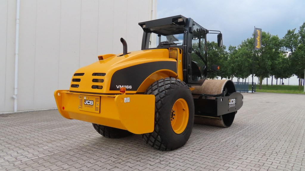 JCB VM200D - Compactor: picture 2 JCB VM200D - Compactor: picture 2