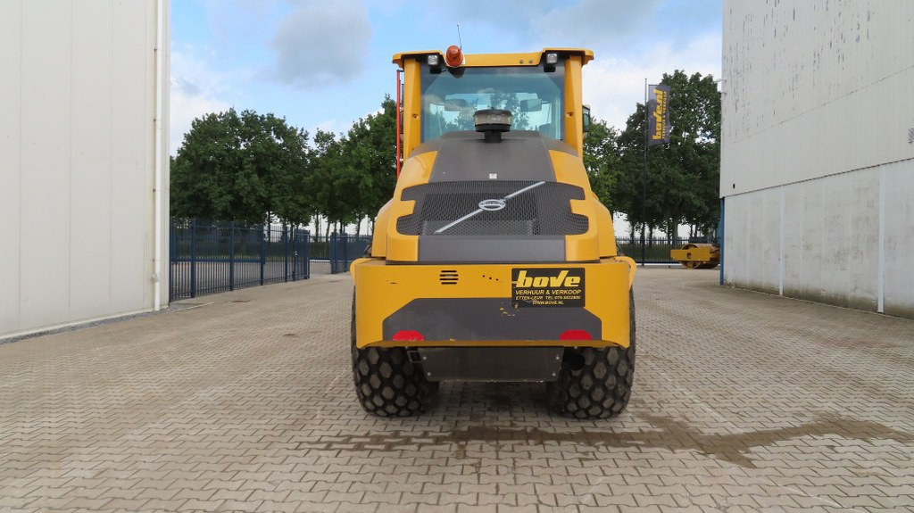 Volvo SD 135 B - Compactor: picture 3 Volvo SD 135 B - Compactor: picture 3