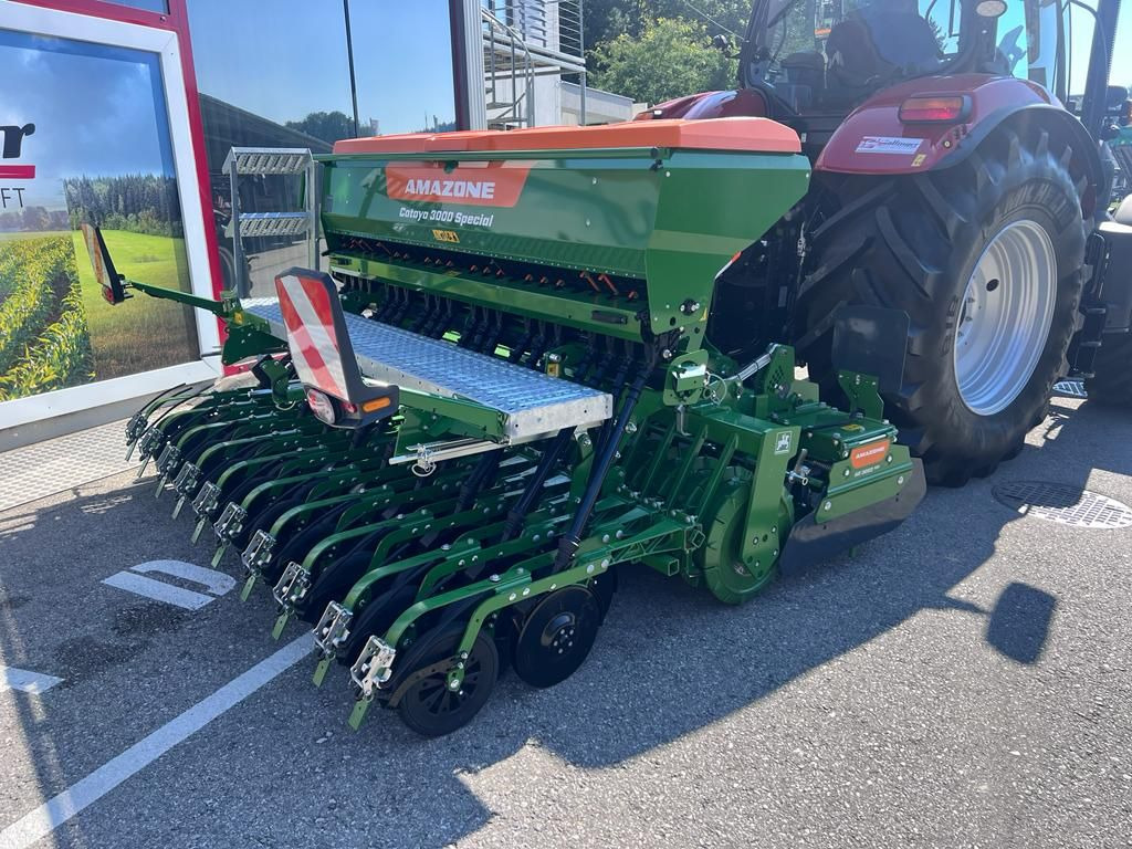 Amazone Amazone KE 3002-190 + CATAYA 3000 SPECIAL - Combine seed drill: picture 1 Amazone Amazone KE 3002-190 + CATAYA 3000 SPECIAL - Combine seed drill: picture 1