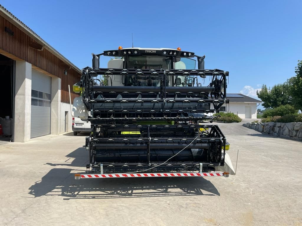 Cressoni CRX 5,4m Sojaflex - Combine harvester: picture 5 Cressoni CRX 5,4m Sojaflex - Combine harvester: picture 5