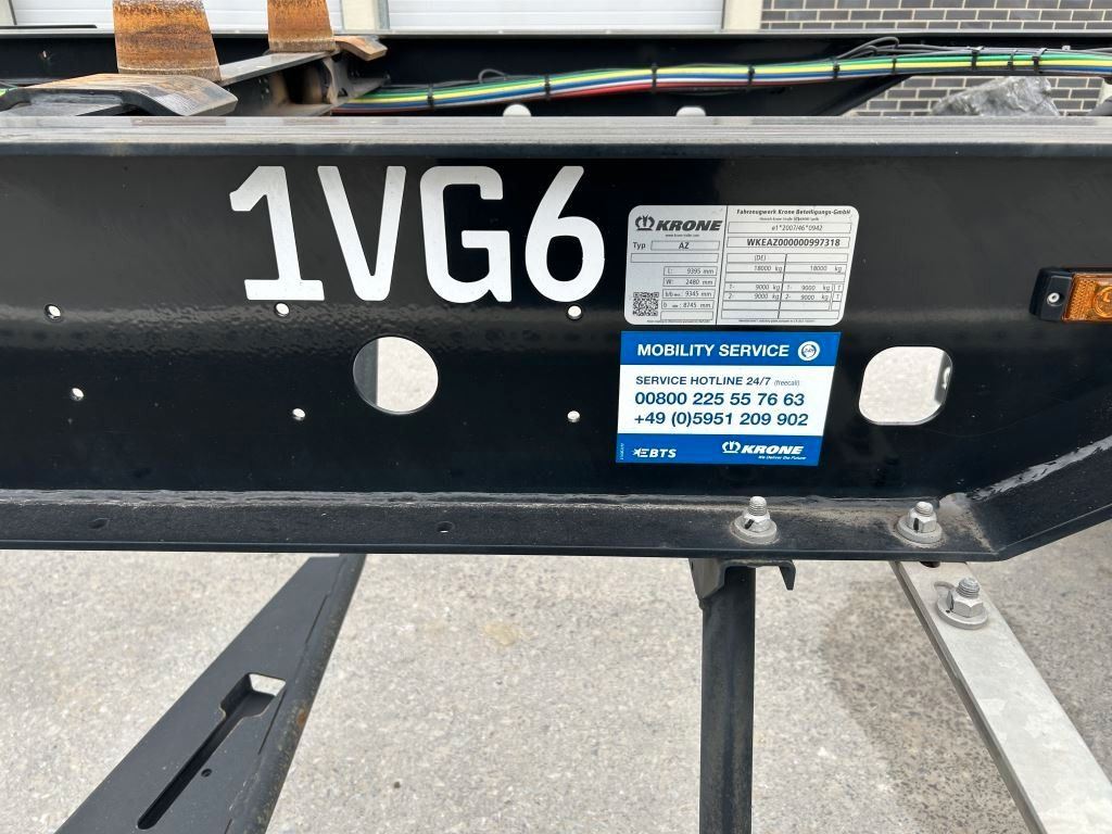 Krone 2 Achswechselfahrgestell, Typ: AZW 18 eL3B9 - Container transporter/ Swap body trailer: picture 3 Krone 2 Achswechselfahrgestell, Typ: AZW 18 eL3B9 - Container transporter/ Swap body trailer: picture 3