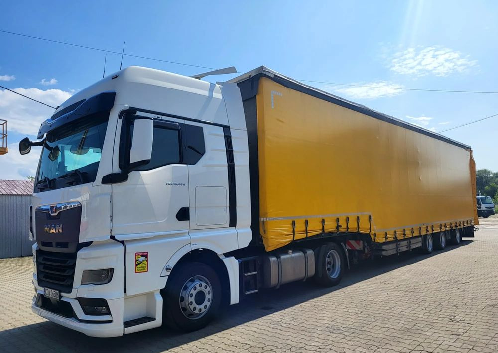 Inny Gerblinger STA - Curtainsider truck: picture 2 Inny Gerblinger STA - Curtainsider truck: picture 2