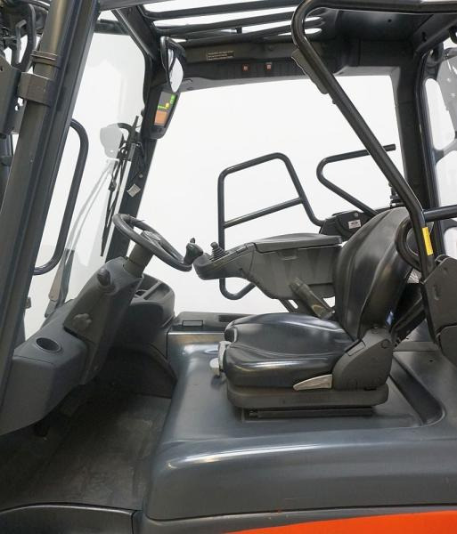 Linde E 25 L 387 - Electric forklift: picture 3 Linde E 25 L 387 - Electric forklift: picture 3