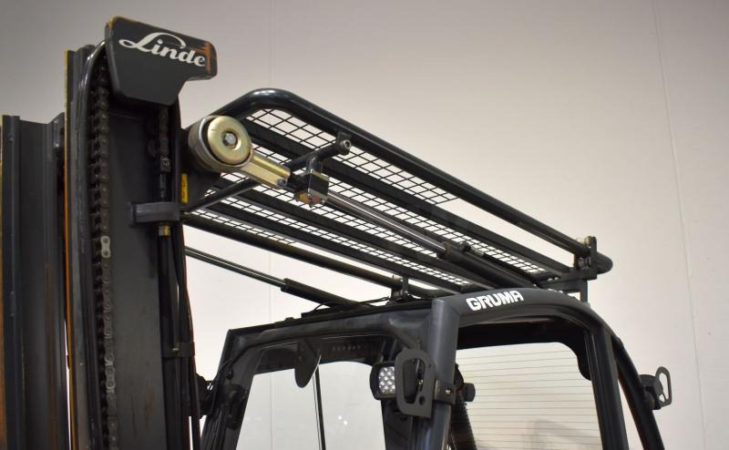 Linde H 25 T EVO 392-02 - LPG forklift: picture 5 Linde H 25 T EVO 392-02 - LPG forklift: picture 5
