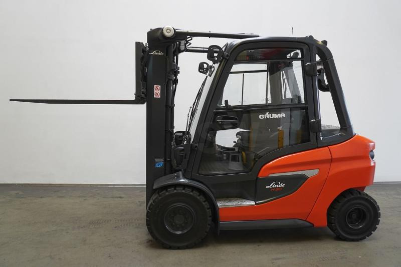 Linde H 30 D 1202 - Diesel forklift: picture 4 Linde H 30 D 1202 - Diesel forklift: picture 4